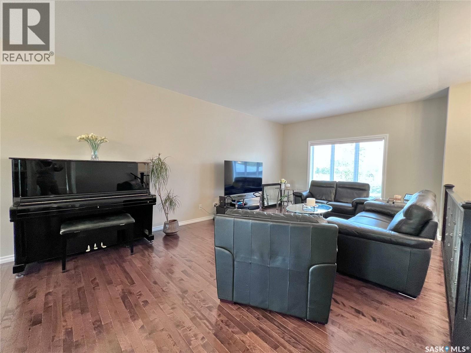 104 4th Street E, Milden, Saskatchewan  S0L 2L0 - Photo 21 - SK021297