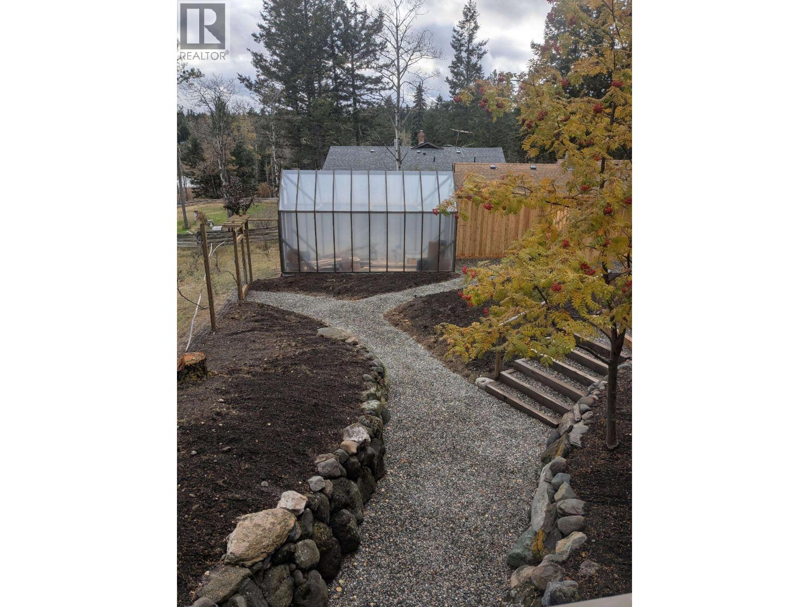 5359 Annaham Crescent, 108 Mile Ranch, British Columbia  V0K 2Z0 - Photo 16 - R3060516