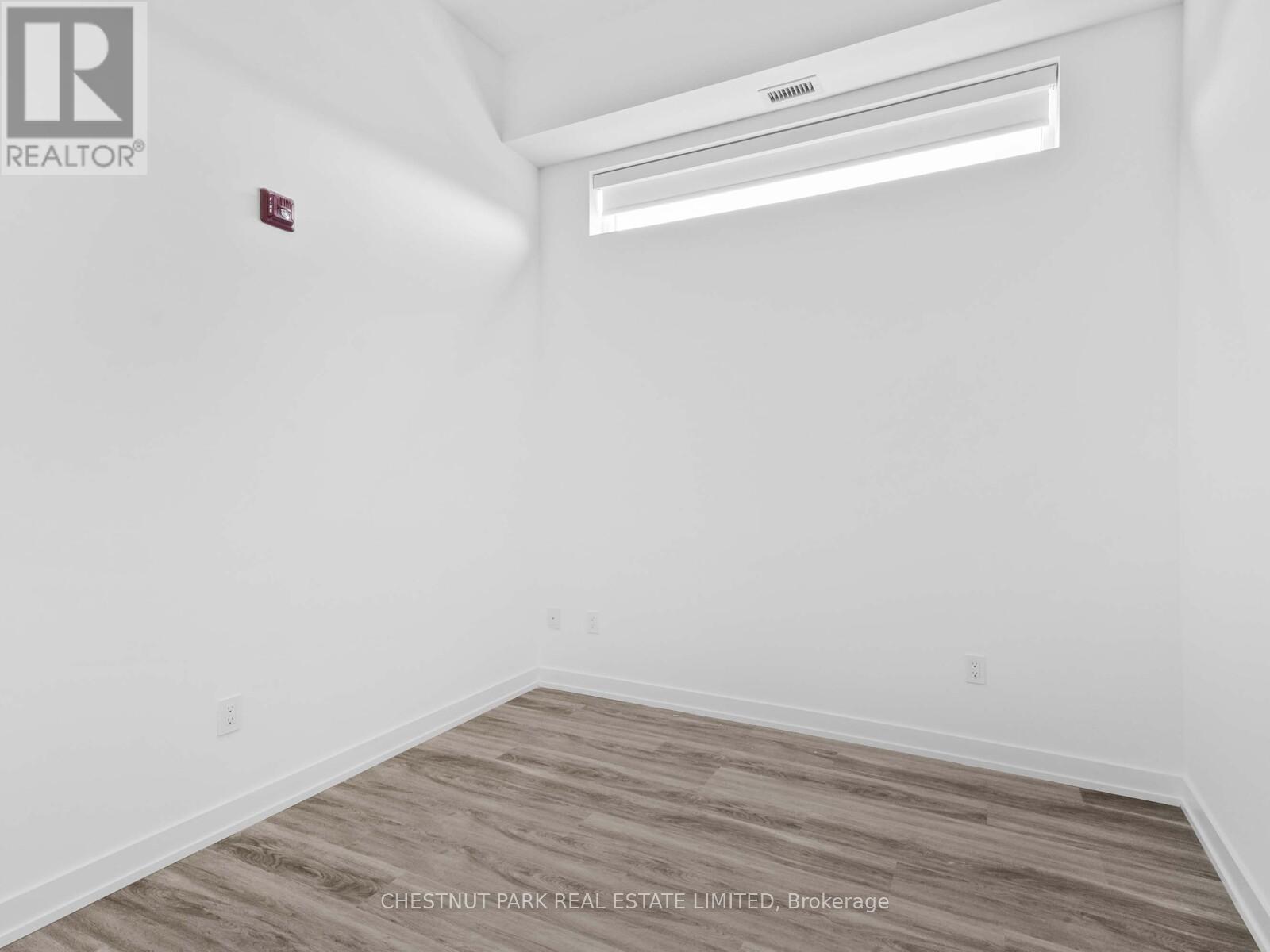 407 - 722 Marlee Avenue, Toronto, Ontario  M6B 3J7 - Photo 10 - W12474114