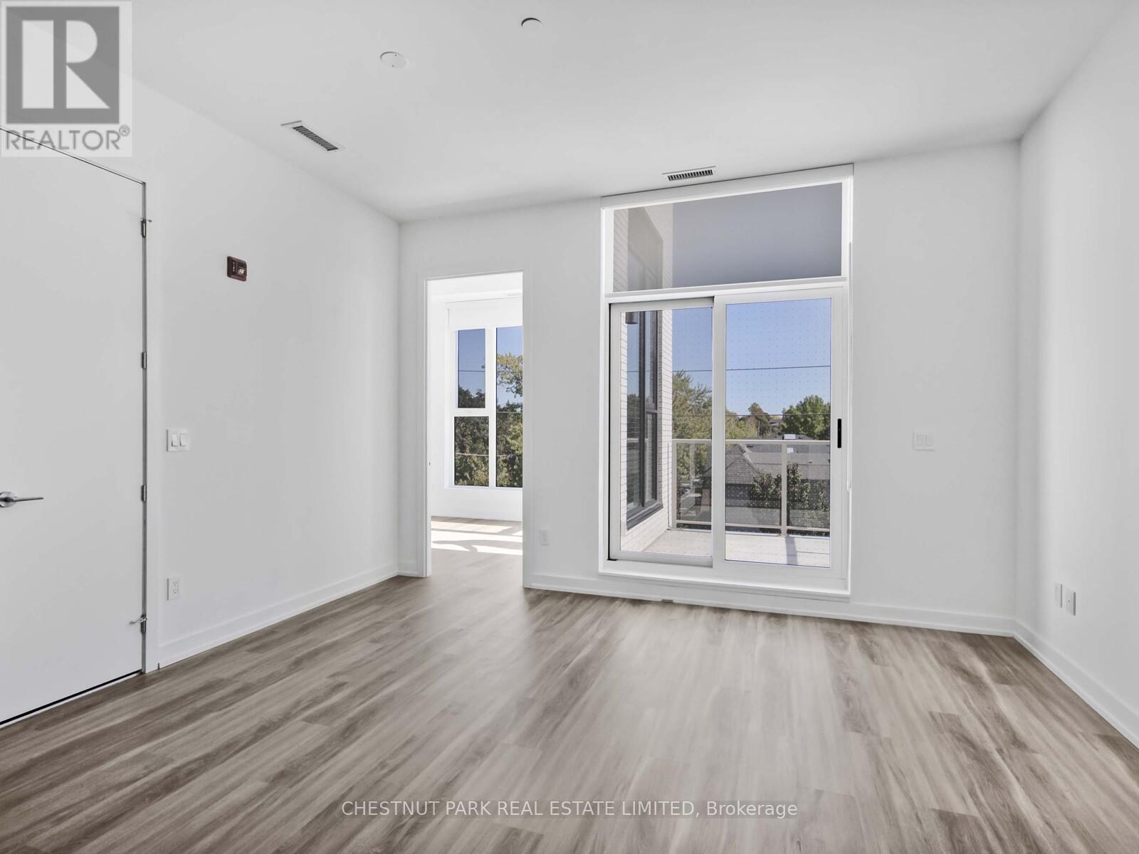 407 - 722 Marlee Avenue, Toronto, Ontario  M6B 3J7 - Photo 4 - W12474114