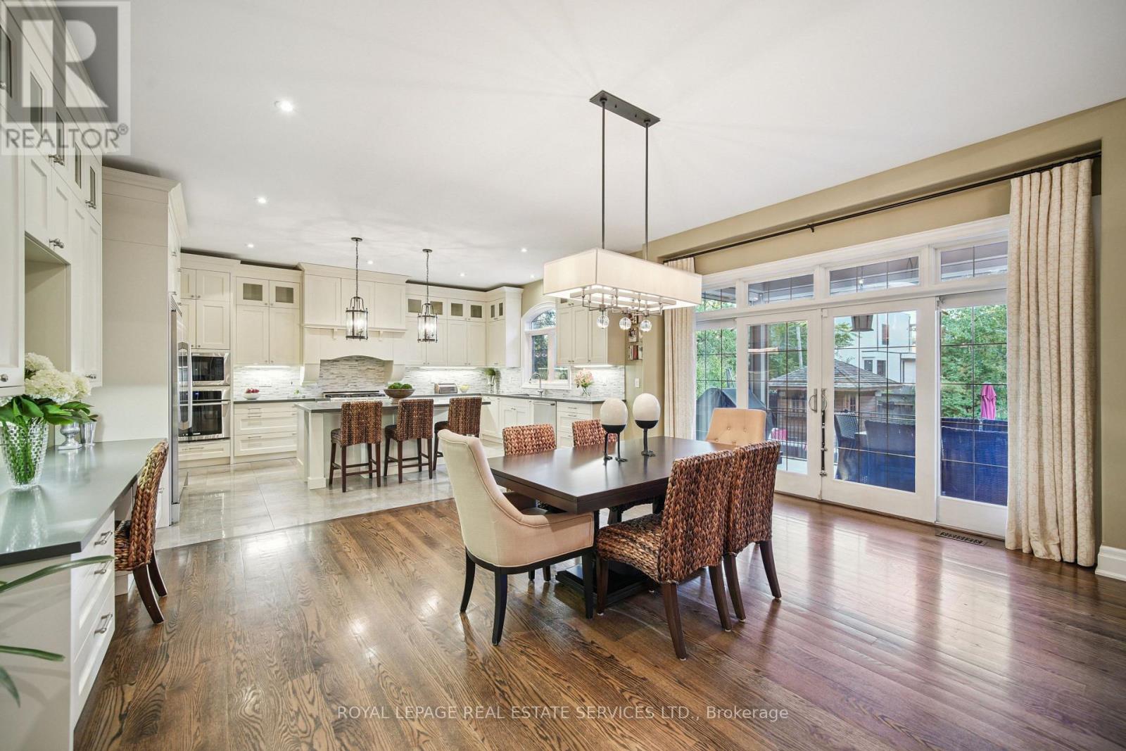 1344 Secord Avenue, Oakville, Ontario  L6L 2L1 - Photo 10 - W12474131
