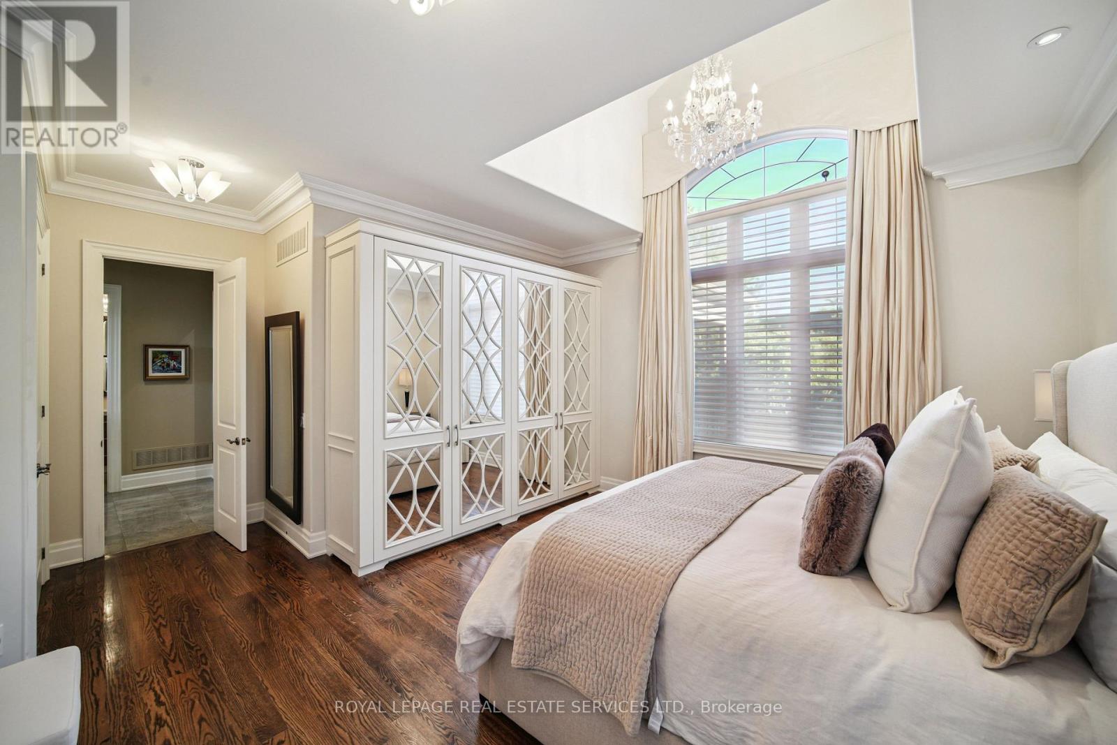 1344 Secord Avenue, Oakville, Ontario  L6L 2L1 - Photo 17 - W12474131