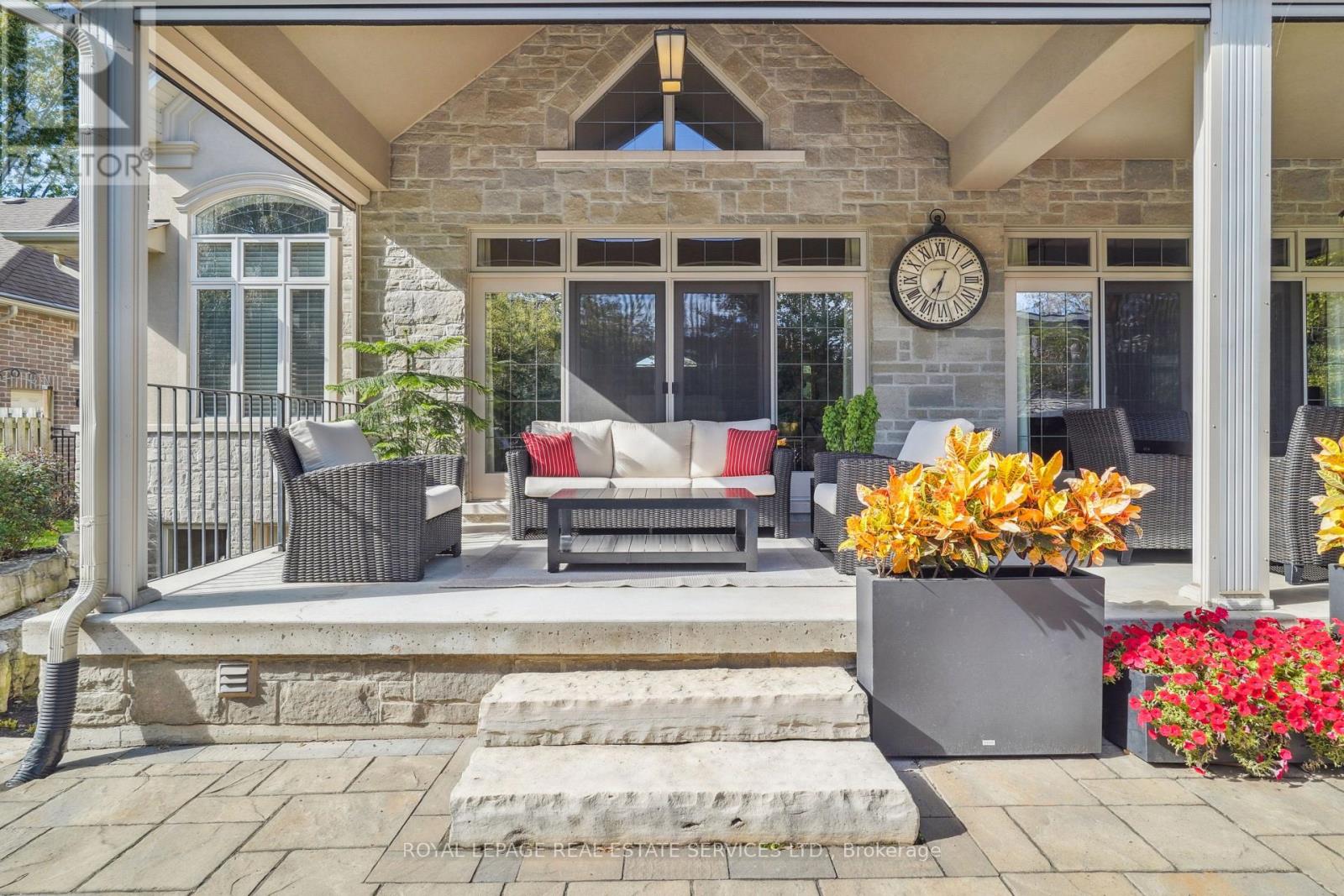 1344 Secord Avenue, Oakville, Ontario  L6L 2L1 - Photo 32 - W12474131