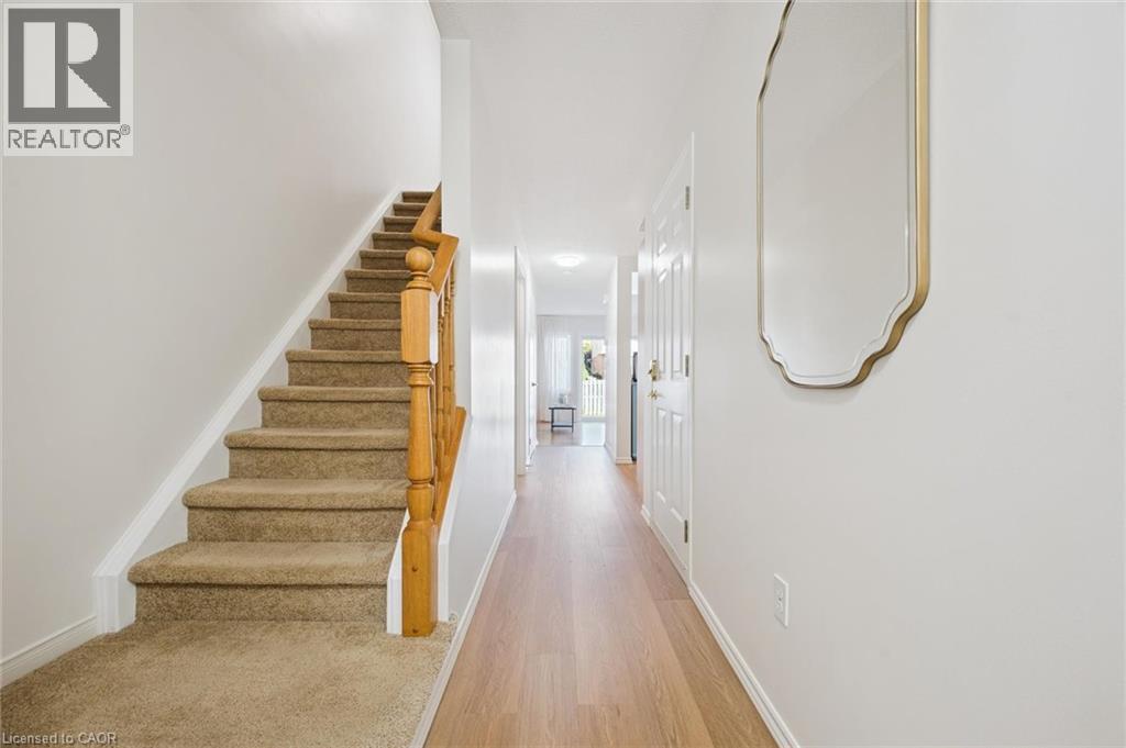 151 Clairfields Drive Unit# 3, Guelph, Ontario  N1L 1P5 - Photo 5 - 40780888