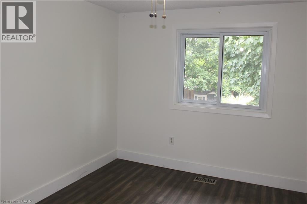 19 Cecelia Court, St. Catharines, Ontario  L2M 7R7 - Photo 7 - 40780825