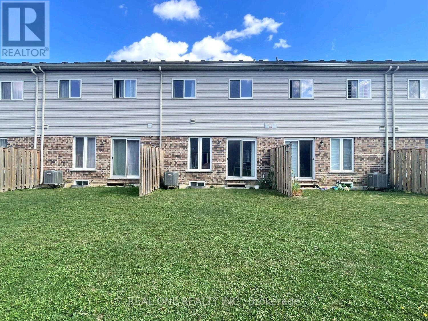 7 Sharp Drive, Hamilton, Ontario  L9K 0J9 - Photo 20 - X12474152