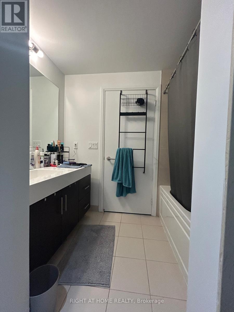 405 - 160 Vanderhoof Avenue, Toronto, Ontario  M4G 0B7 - Photo 23 - C12474203