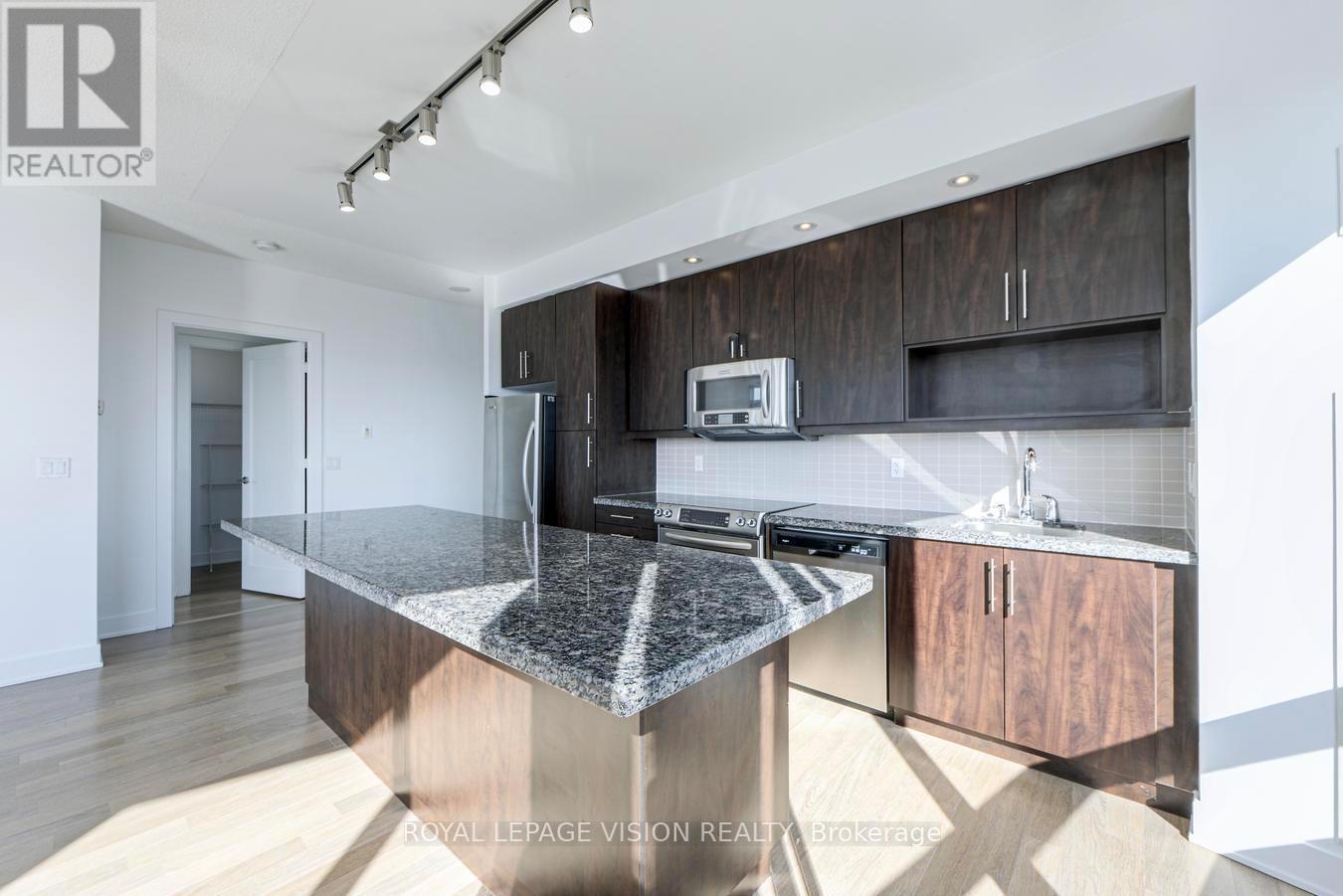 3409 - 120 Homewood Avenue, Toronto, Ontario  M4Y 2J3 - Photo 21 - C12474221