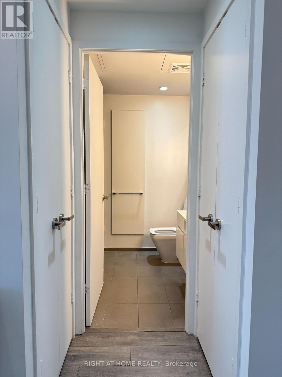 45 Charles Street E, Toronto, Ontario  M4Y 1S2 - Photo 13 - C12474227