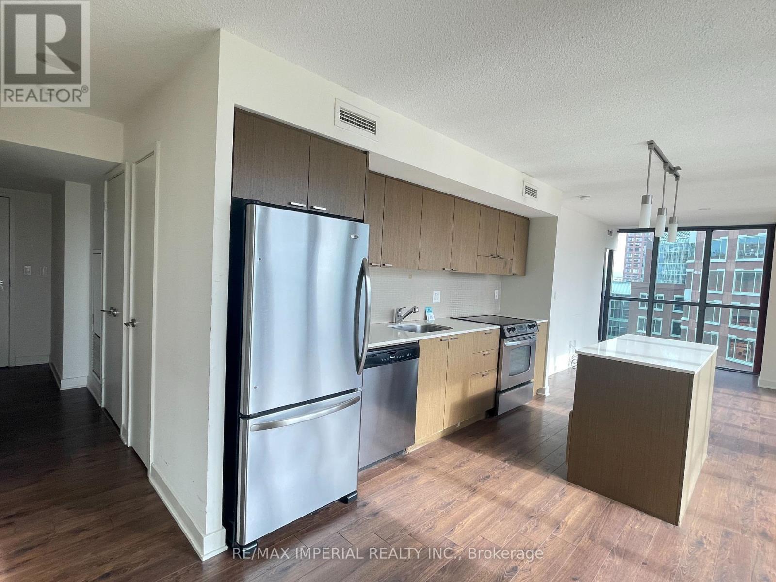 1602 - 110 Charles Street E, Toronto, Ontario  M4Y 1T5 - Photo 12 - C12474233