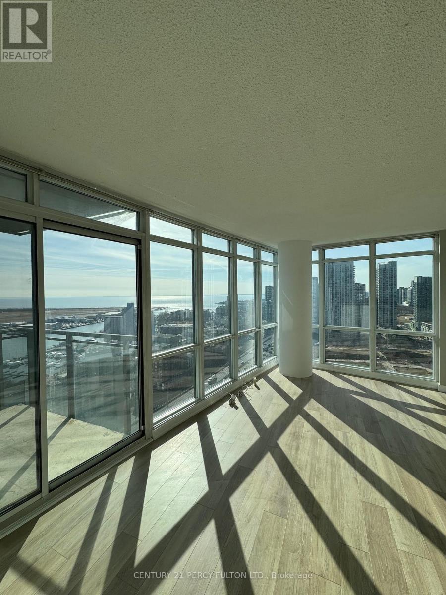3115 - 11 Brunel Court, Toronto, Ontario  M5V 3Y3 - Photo 15 - C12474242