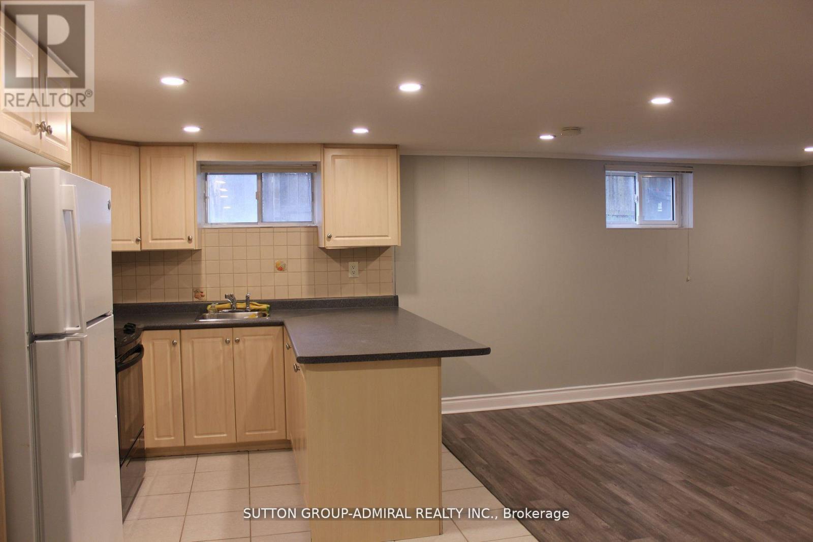 Bsmt - 5 Pennard Court, Toronto, Ontario  M2R 2V8 - Photo 5 - C12474279