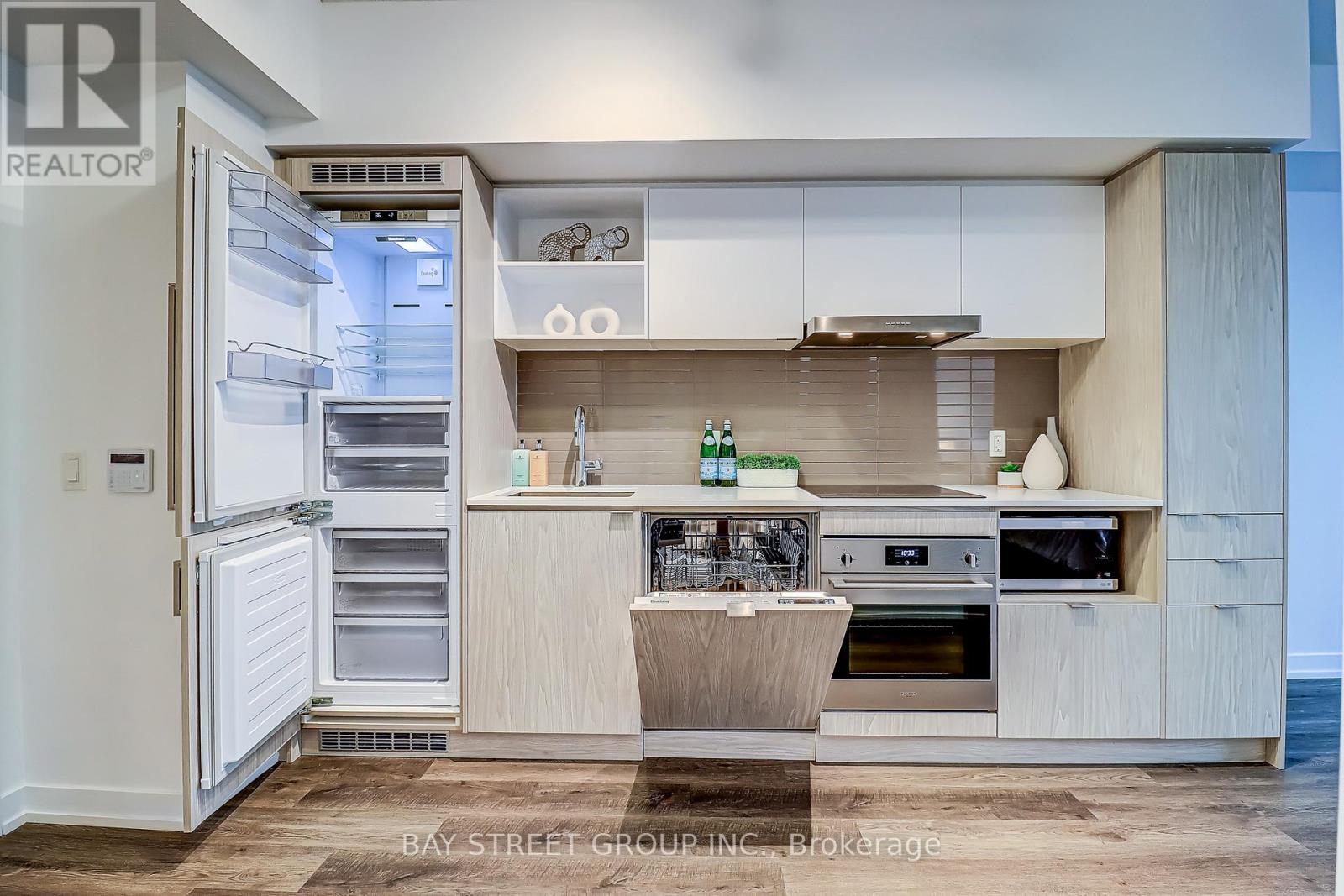 2607 - 55 Cooper Street, Toronto, Ontario  M5E 0G1 - Photo 15 - C12474301