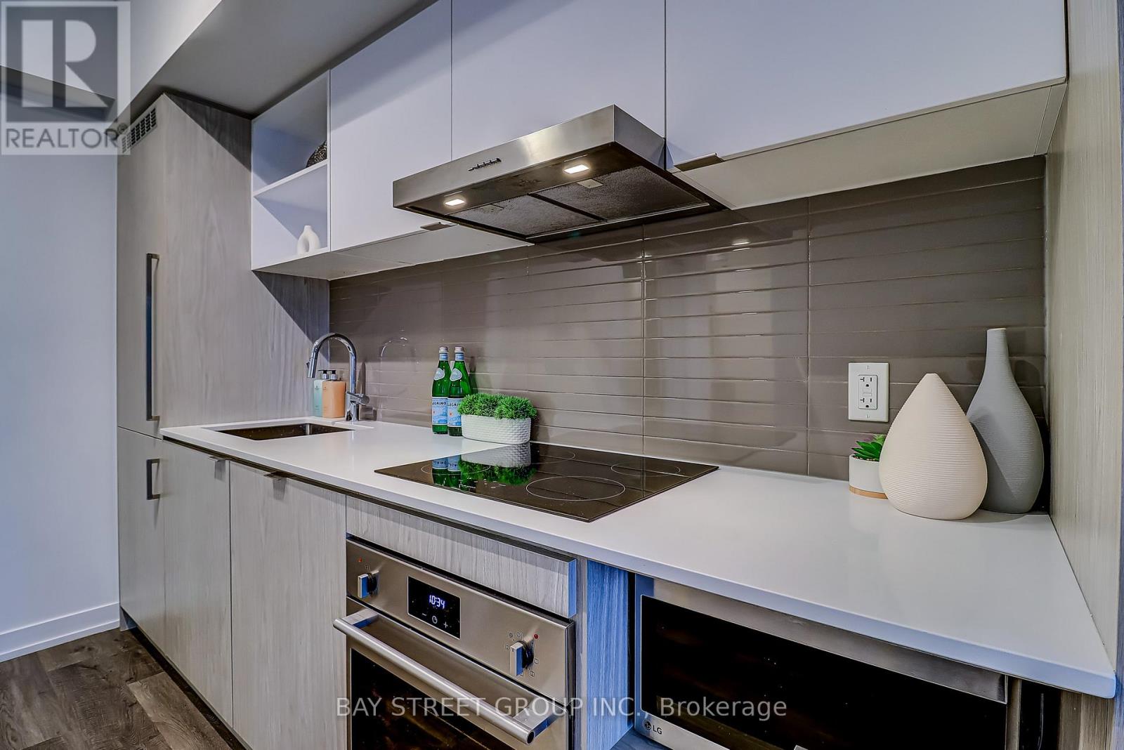 2607 - 55 Cooper Street, Toronto, Ontario  M5E 0G1 - Photo 18 - C12474301