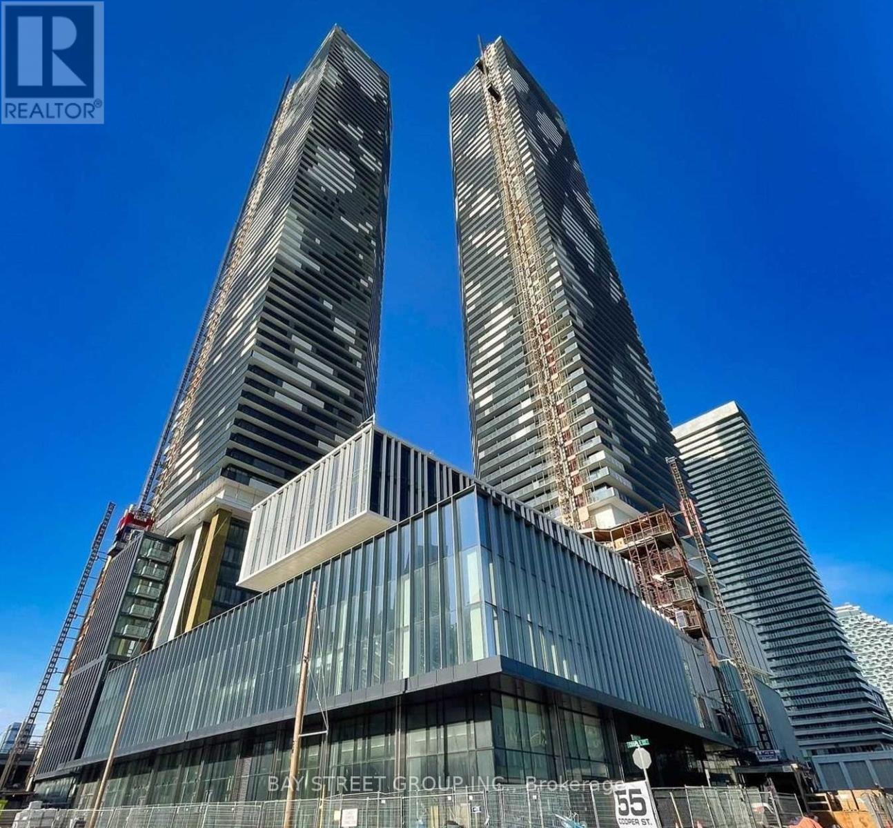 2607 - 55 Cooper Street, Toronto, Ontario  M5E 0G1 - Photo 2 - C12474301