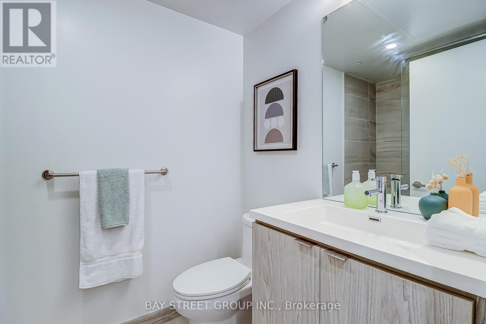 2607 - 55 Cooper Street, Toronto, Ontario  M5E 0G1 - Photo 24 - C12474301
