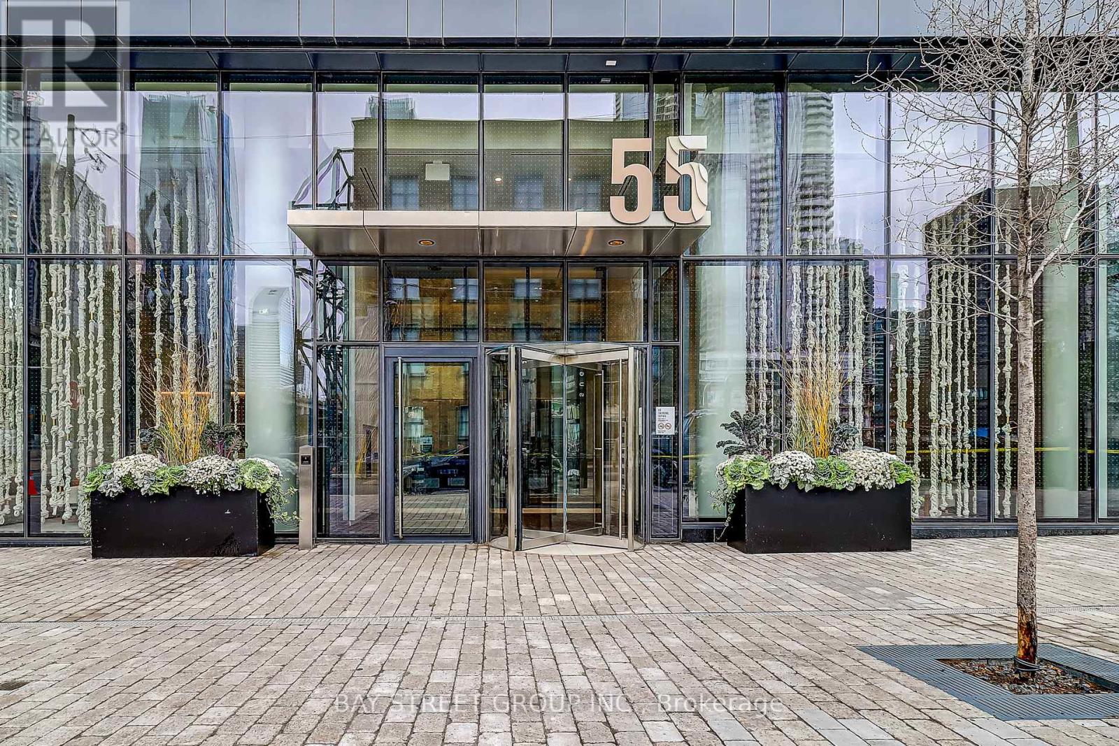 2607 - 55 Cooper Street, Toronto, Ontario  M5E 0G1 - Photo 3 - C12474301
