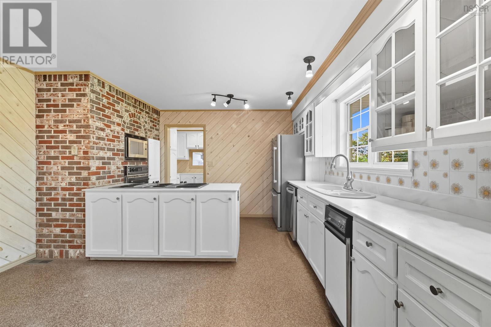 206 Lakeview Road, Lakeview, Nova Scotia  B4C 4C8 - Photo 10 - 202524902