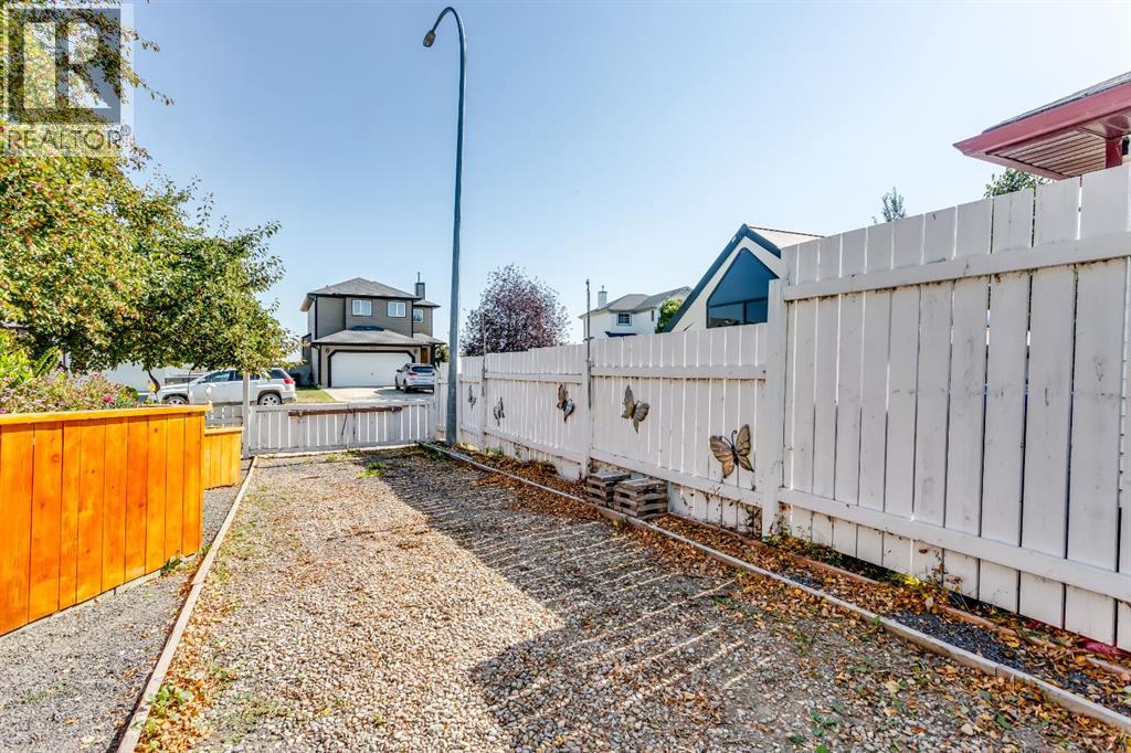 828 Pioneer Drive, Irricana, Alberta  T0M 1B0 - Photo 27 - A2257856