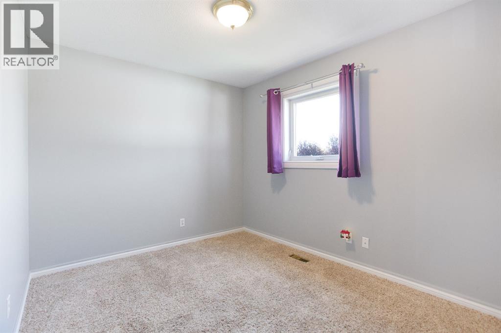 828 Pioneer Drive, Irricana, Alberta  T0M 1B0 - Photo 14 - A2257856