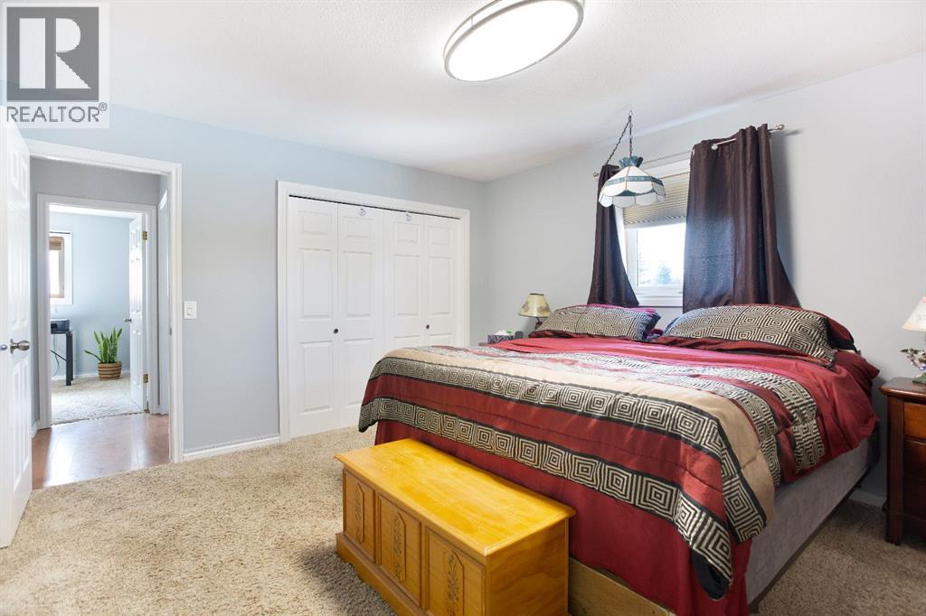 828 Pioneer Drive, Irricana, Alberta  T0M 1B0 - Photo 12 - A2257856