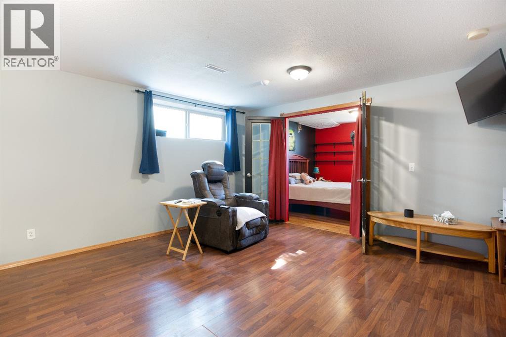 828 Pioneer Drive, Irricana, Alberta  T0M 1B0 - Photo 25 - A2257856