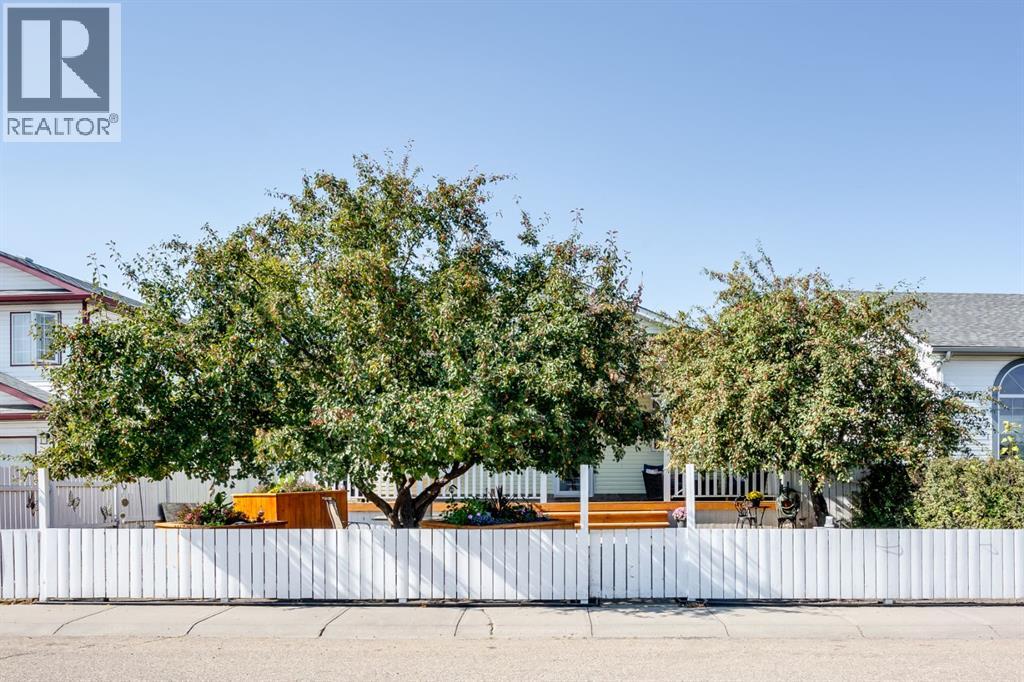 828 Pioneer Drive, Irricana, Alberta  T0M 1B0 - Photo 36 - A2257856