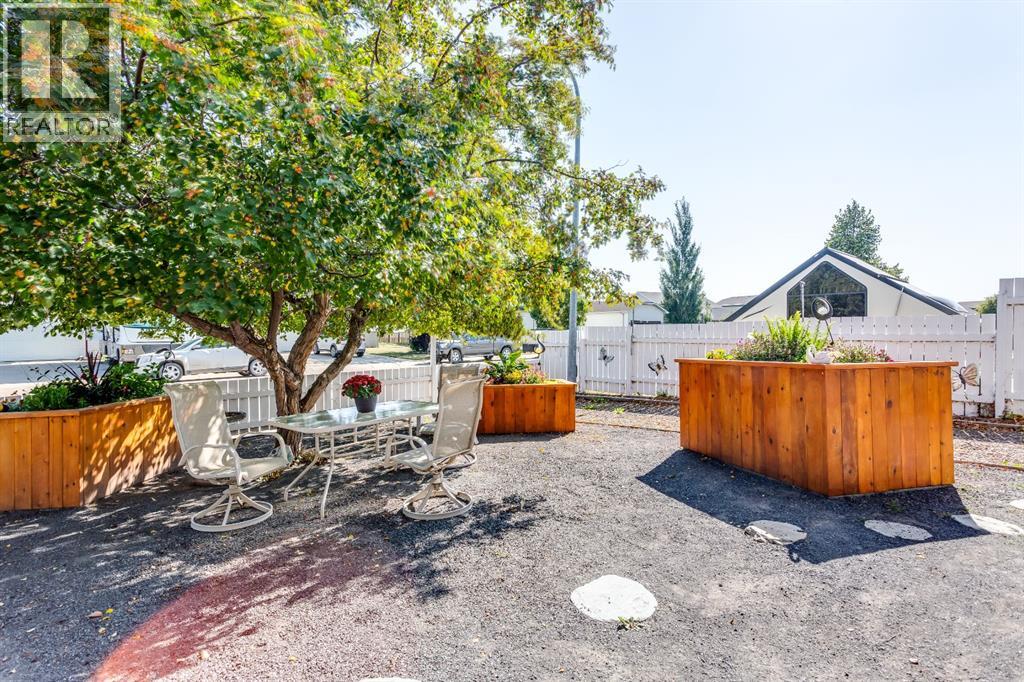 828 Pioneer Drive, Irricana, Alberta  T0M 1B0 - Photo 39 - A2257856