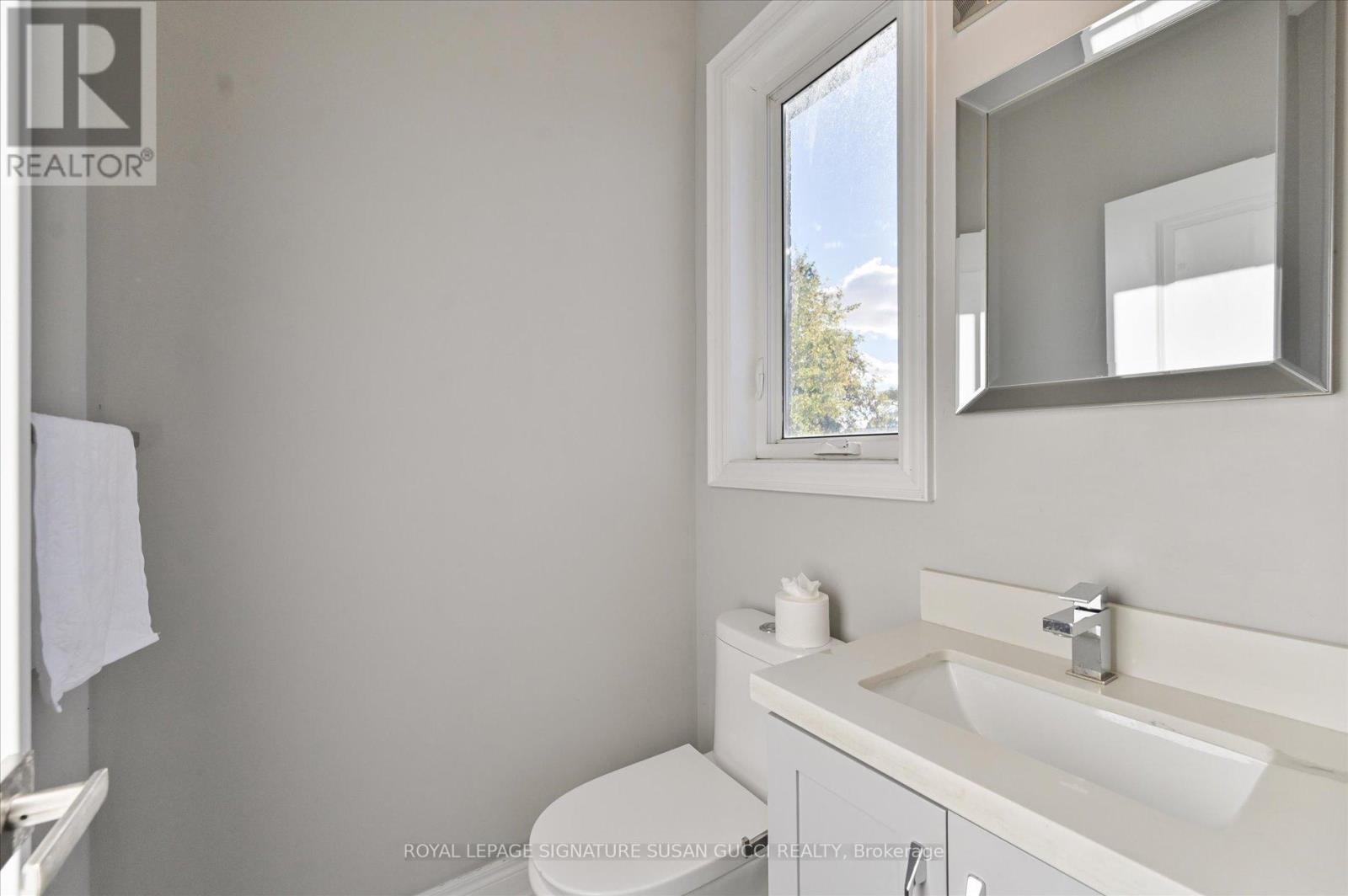 3 Holmstead Avenue, Toronto, Ontario  M4B 1S9 - Photo 31 - E12474281