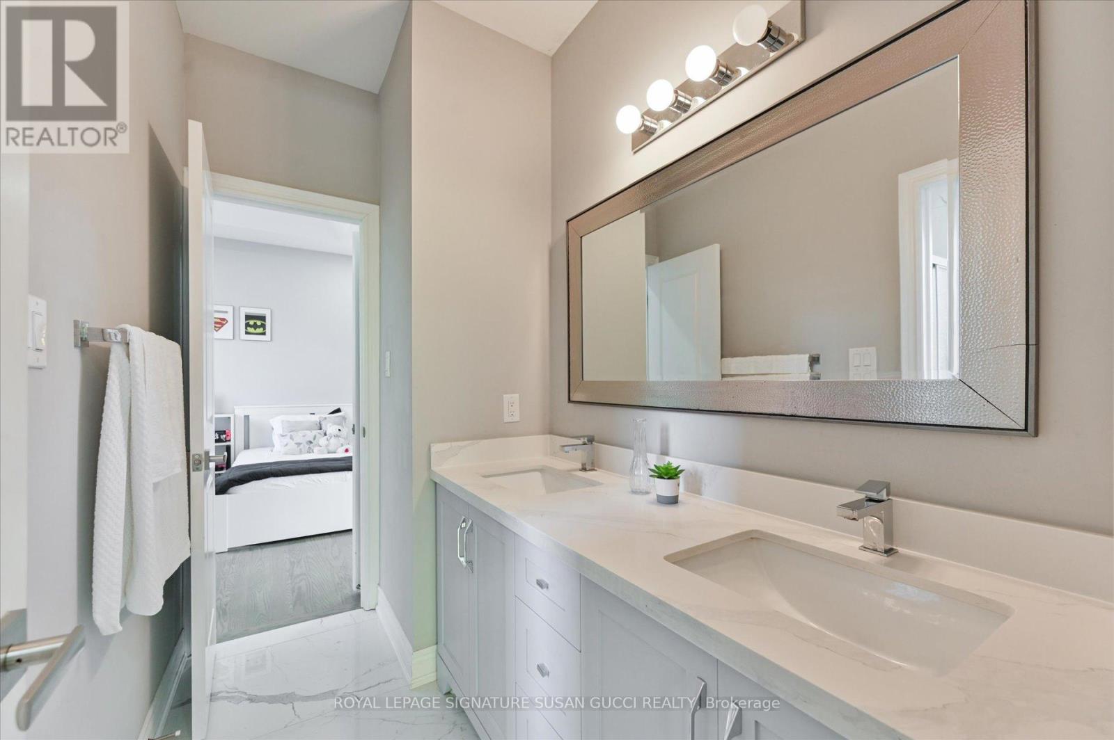 3 Holmstead Avenue, Toronto, Ontario  M4B 1S9 - Photo 33 - E12474281