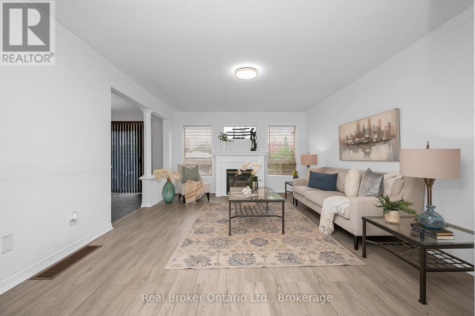248 Hawkview Boulevard, Vaughan, Ontario  L4H 2G6 - Photo 7 - N12474331