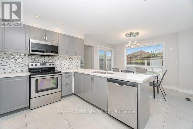 86 Dina Road, Vaughan, Ontario  L6A 1L7 - Photo 17 - N12474229