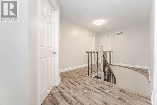 86 Dina Road, Vaughan, Ontario  L6A 1L7 - Photo 29 - N12474229