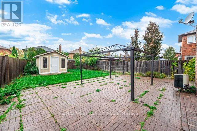 86 Dina Road, Vaughan, Ontario  L6A 1L7 - Photo 46 - N12474229