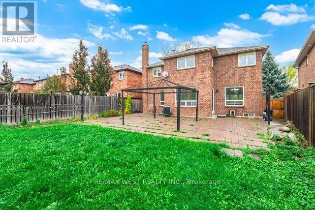 86 Dina Road, Vaughan, Ontario  L6A 1L7 - Photo 50 - N12474229