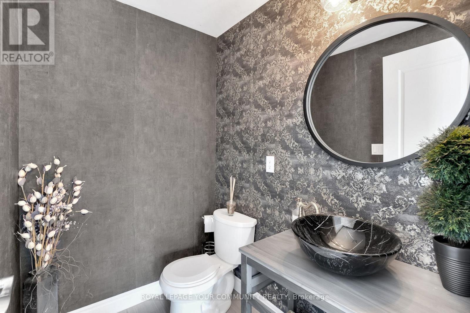 8 - 10060 Keele Street, Vaughan, Ontario  L6A 4V6 - Photo 14 - N12474303