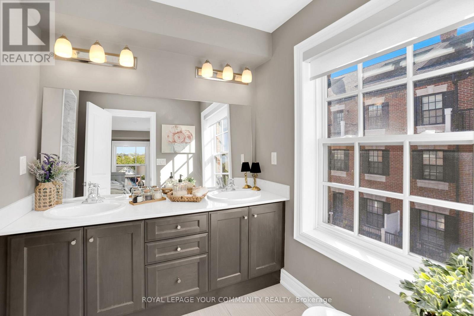 8 - 10060 Keele Street, Vaughan, Ontario  L6A 4V6 - Photo 19 - N12474303