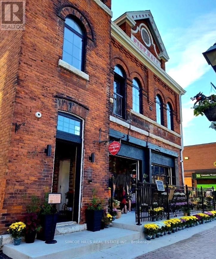 27 PETER STREET, Orillia, Ontario
