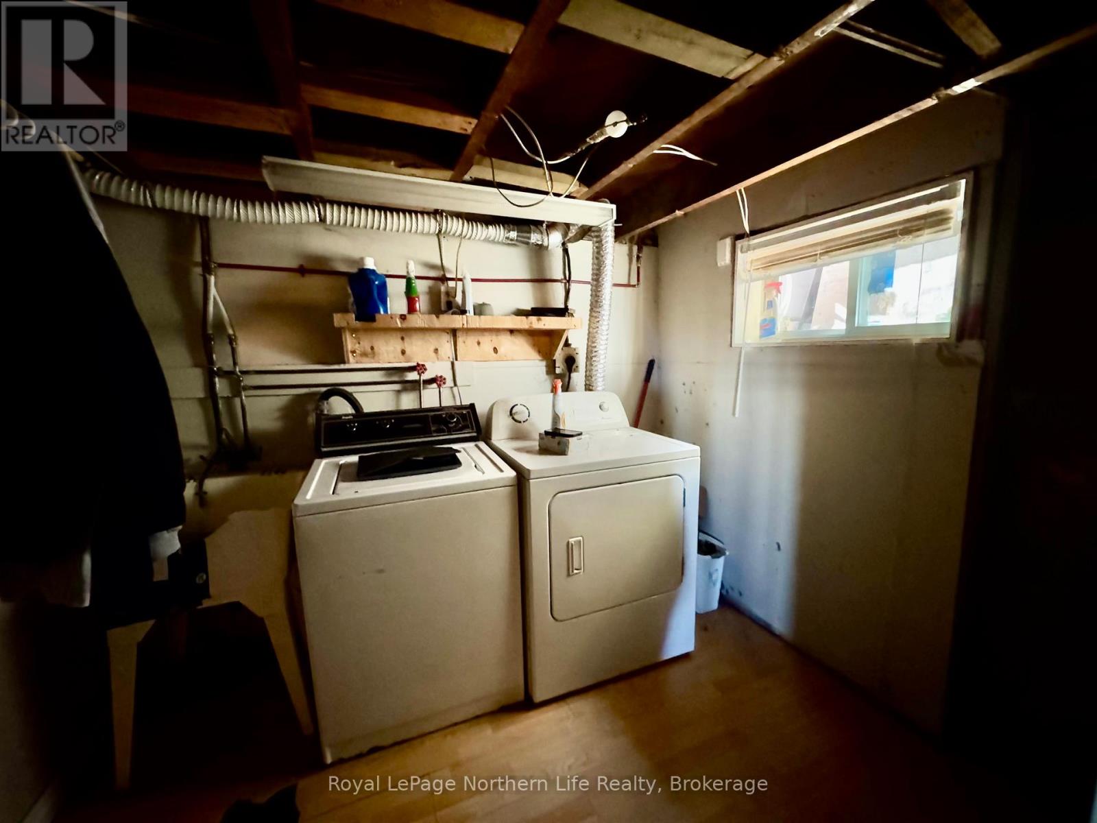 1107 Algonquin Avenue, North Bay, Ontario P1B 4Y1 - Photo 13 - X12474324