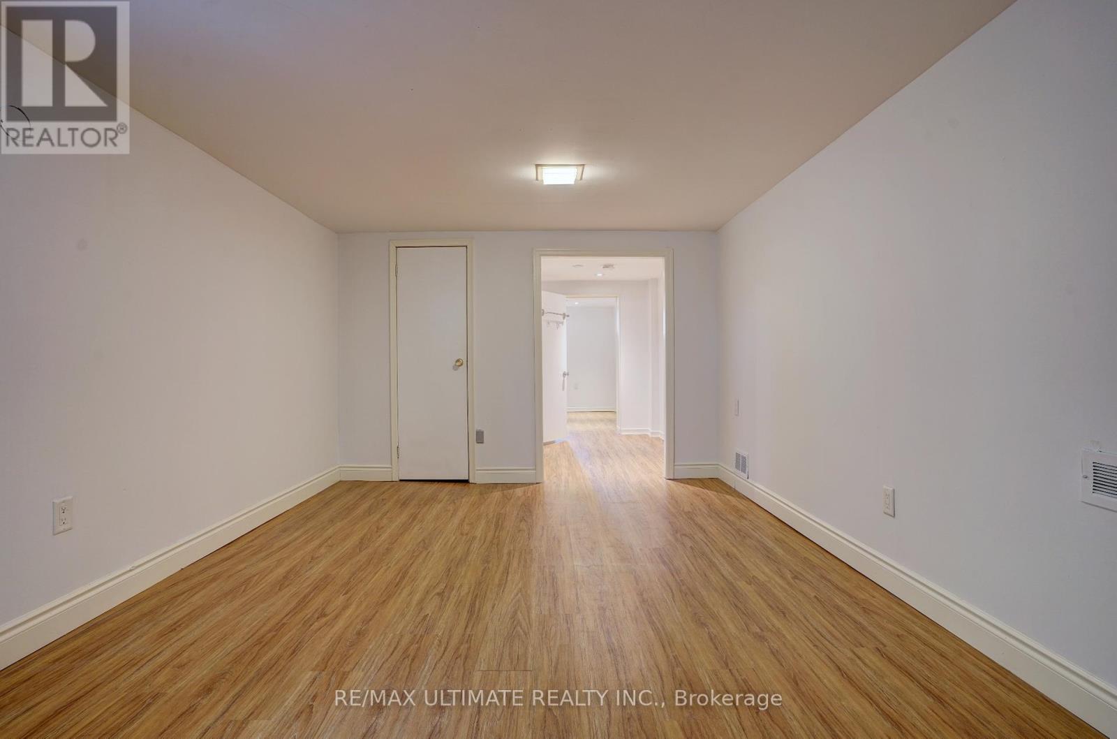 Lower - 23 Falmouth Avenue, Toronto, Ontario  M1K 4M5 - Photo 15 - E12471296