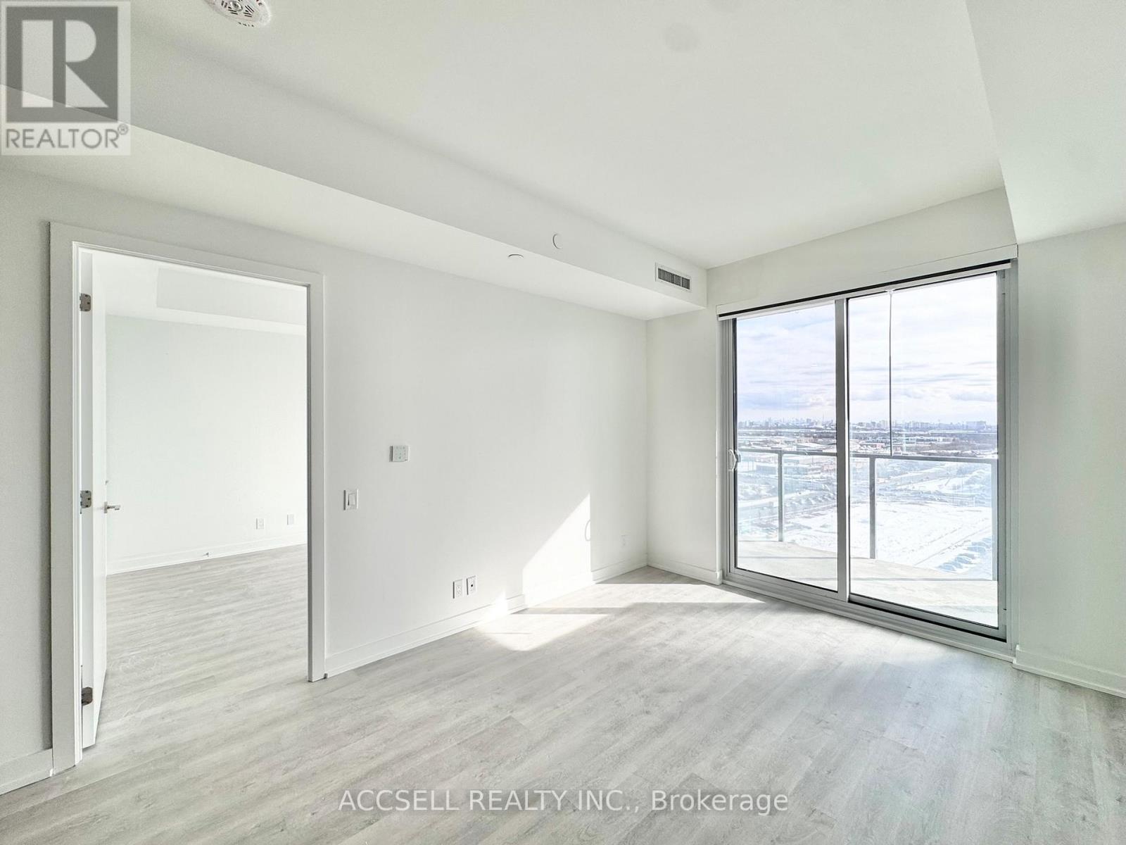 W2805 - 185 Millway Avenue, Vaughan, Ontario  L4K 0L2 - Photo 7 - N12472974