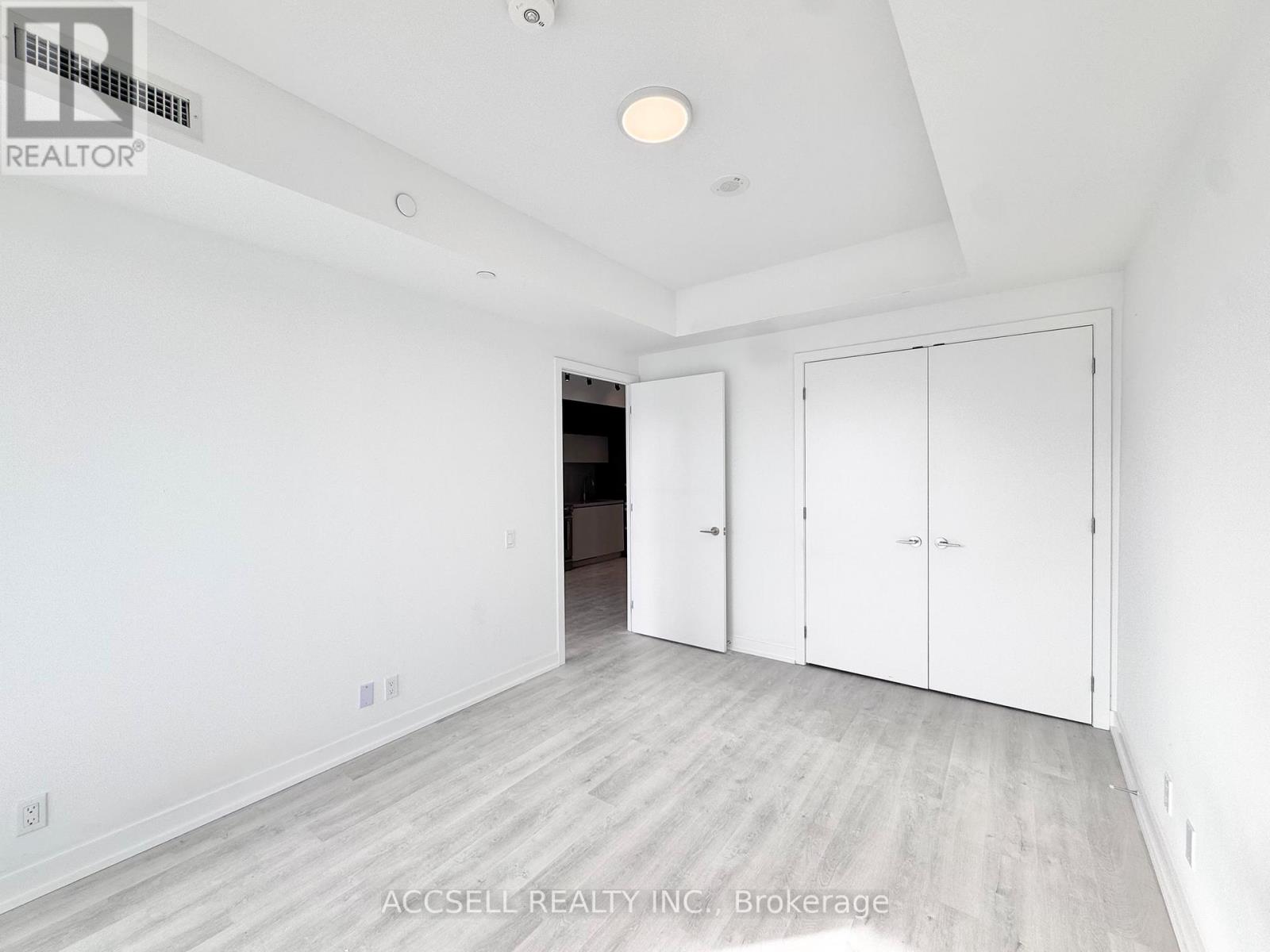 W2805 - 185 Millway Avenue, Vaughan, Ontario  L4K 0L2 - Photo 13 - N12472974
