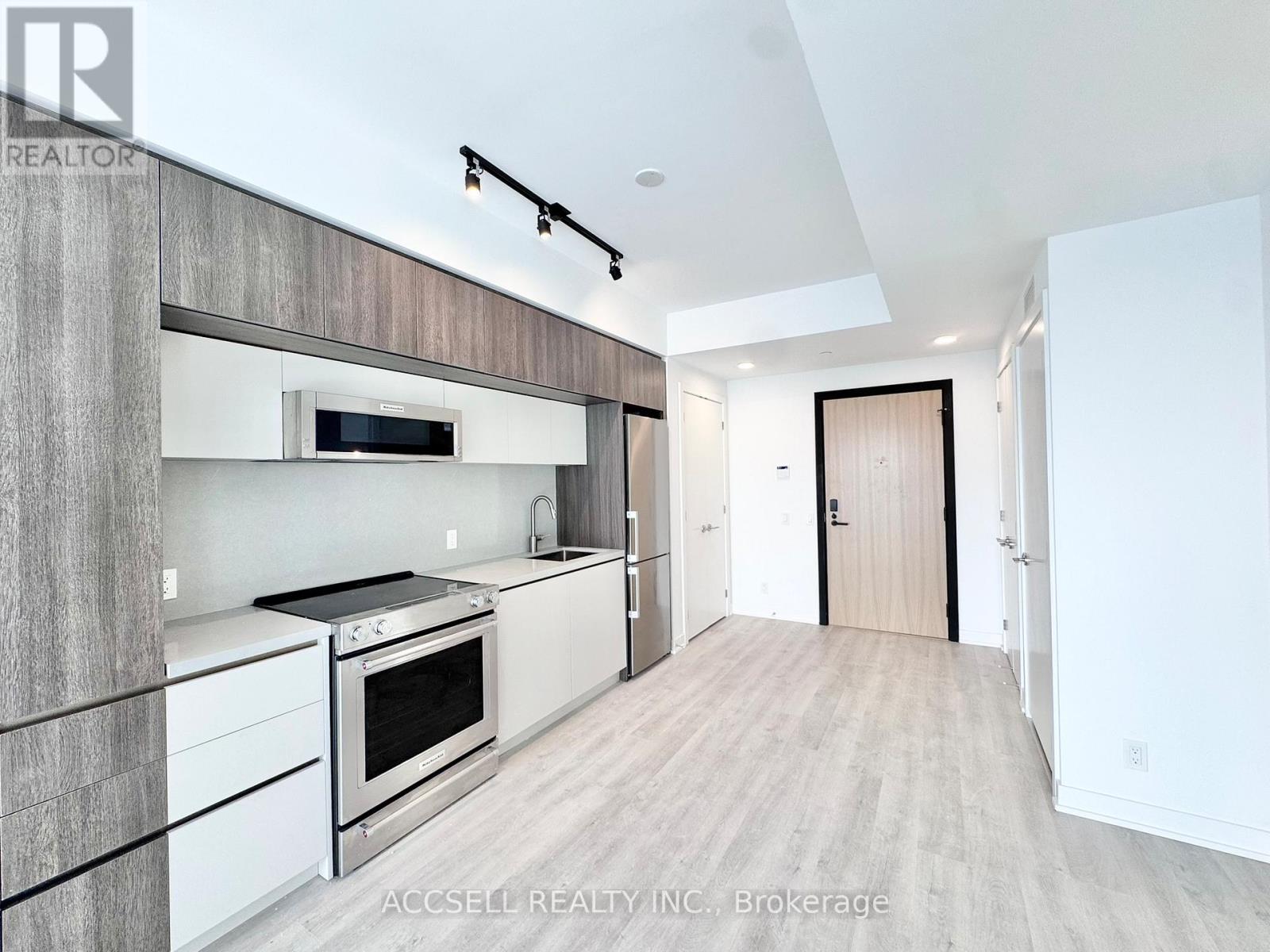 W2805 - 185 Millway Avenue, Vaughan, Ontario  L4K 0L2 - Photo 1 - N12472974
