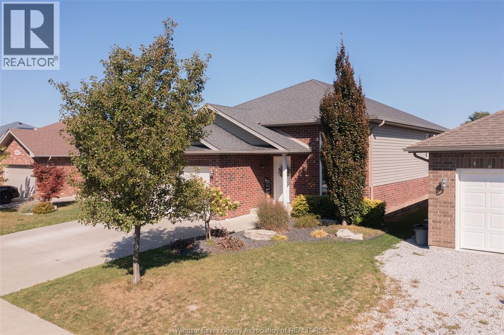 1168 Ivanhill Avenue, Windsor, Ontario  N8P 0B5 - Photo 2 - 25026719