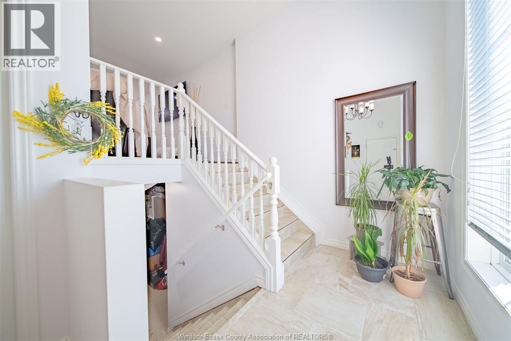 1168 Ivanhill Avenue, Windsor, Ontario  N8P 0B5 - Photo 9 - 25026719