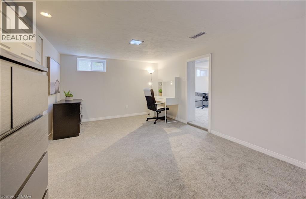 59 Edinburgh Road, Kitchener, Ontario  N2B 1M4 - Photo 23 - 40780435