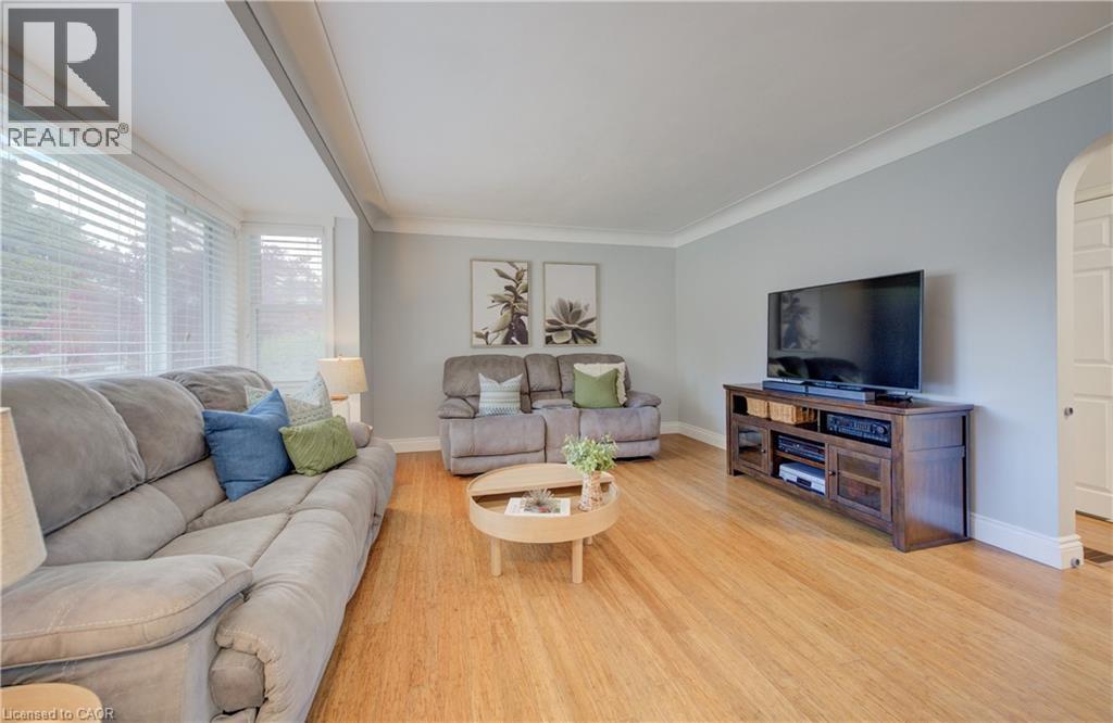 59 Edinburgh Road, Kitchener, Ontario  N2B 1M4 - Photo 5 - 40780435