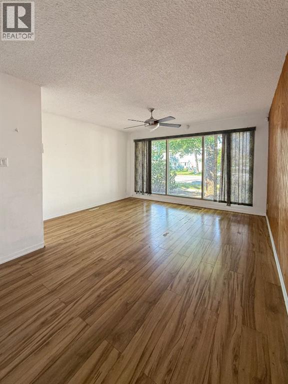 823 23 Street N, Lethbridge, Alberta  T1H 3S9 - Photo 5 - A2243483