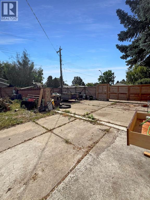 823 23 Street N, Lethbridge, Alberta  T1H 3S9 - Photo 27 - A2243483