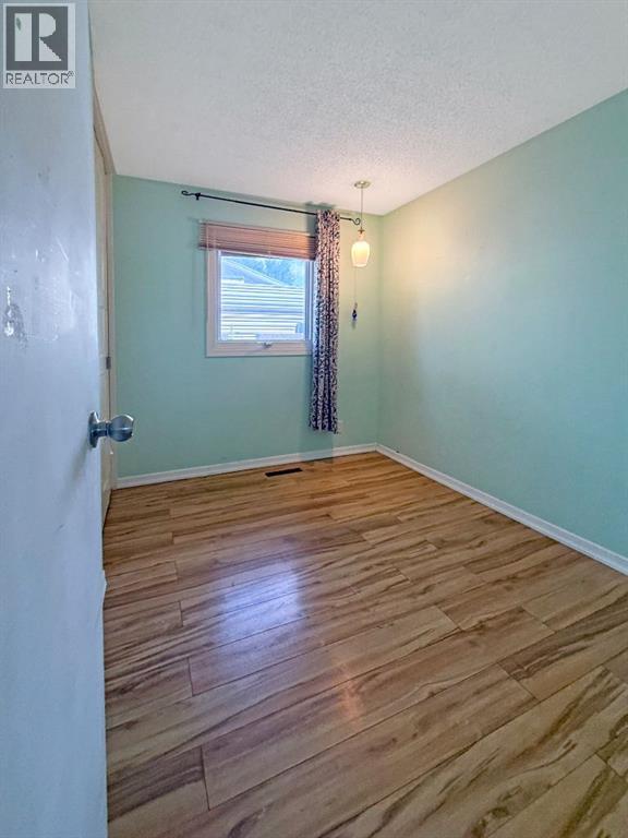 823 23 Street N, Lethbridge, Alberta  T1H 3S9 - Photo 12 - A2243483